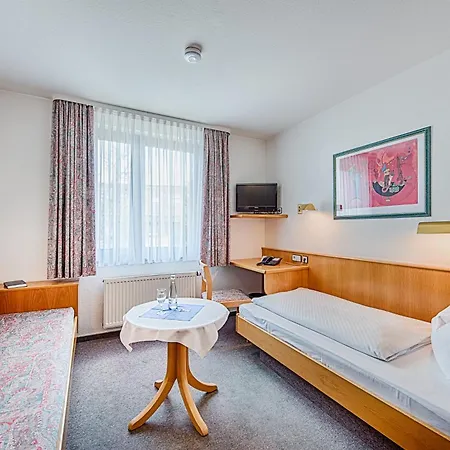 Hasenmayer Hotel 3*